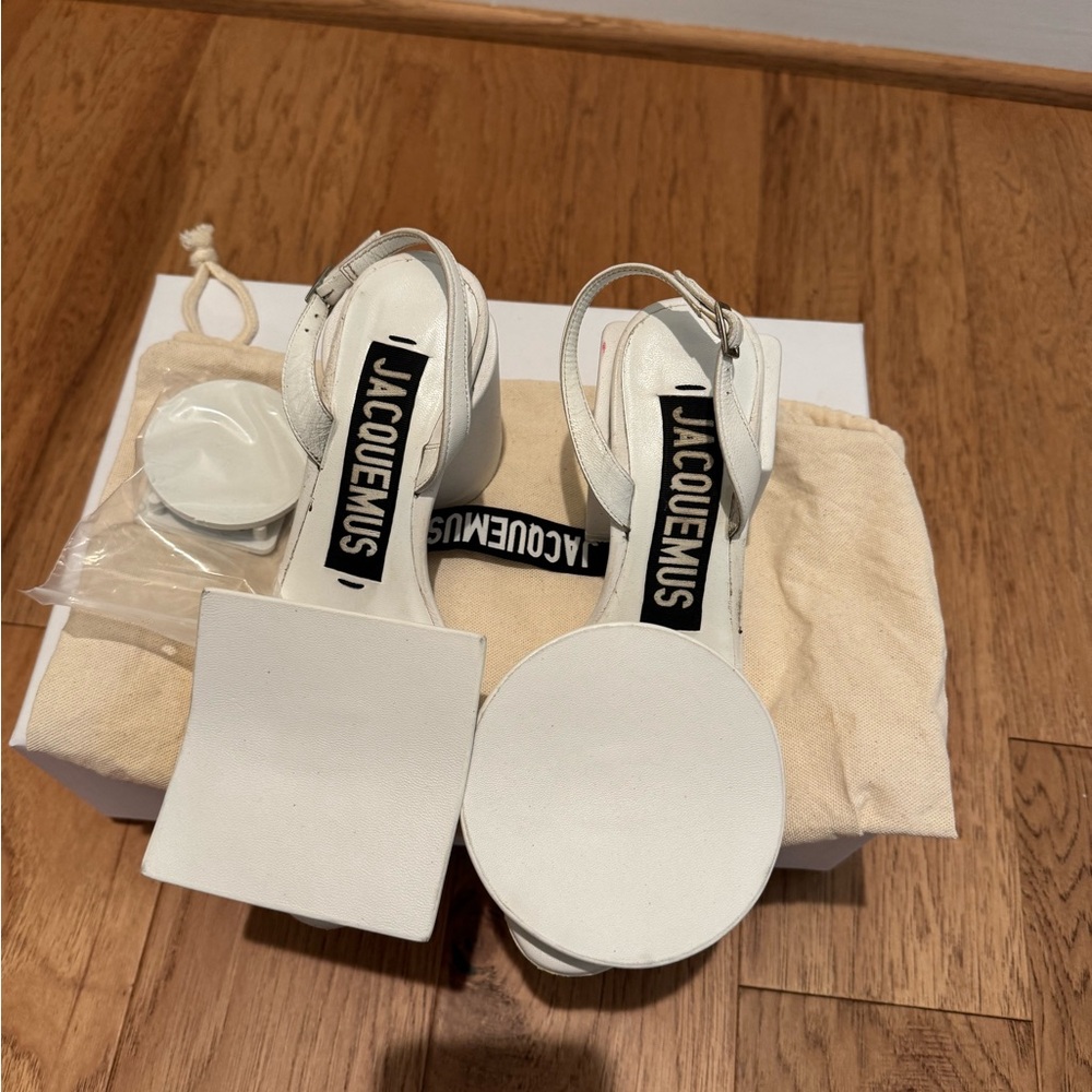 Jacquemus White Women's Sandals - Picture 2 of 6
